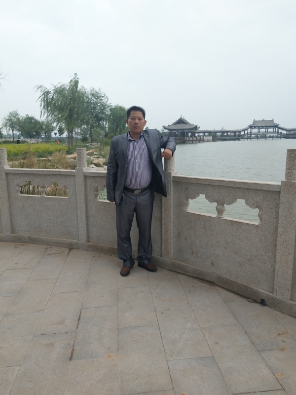 寻找爱的第一张照片--宁波相亲服务中心