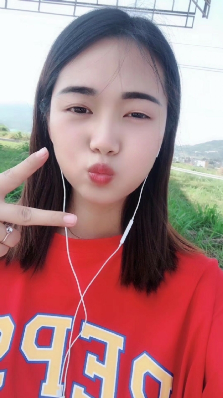 深拥必定温暖的第一张照片--宁波相亲服务中心