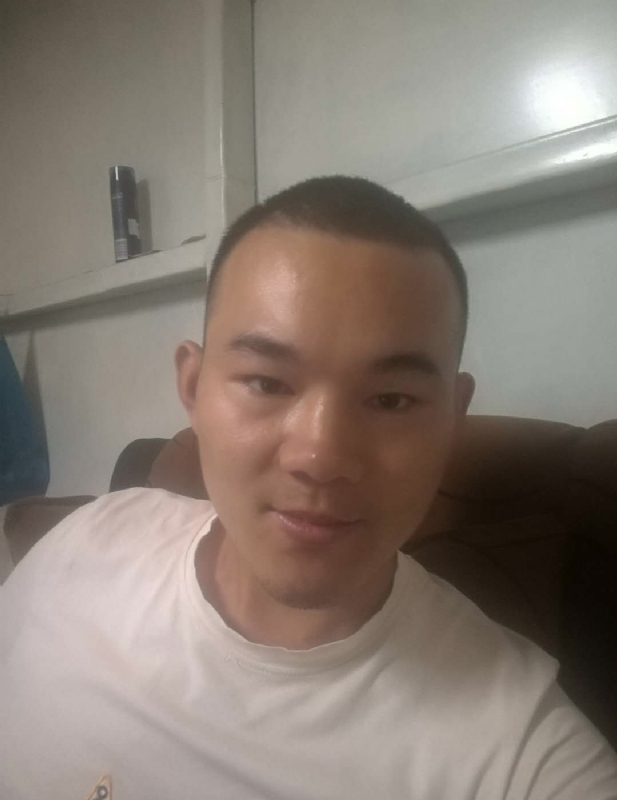 小強。。的第一张照片--宁波相亲服务中心