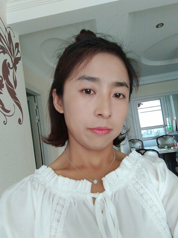 柠檬的第一张照片--宁波相亲服务中心