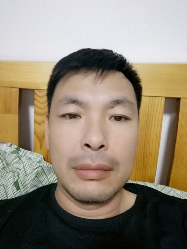 不爱当牛的第一张照片--宁波相亲服务中心