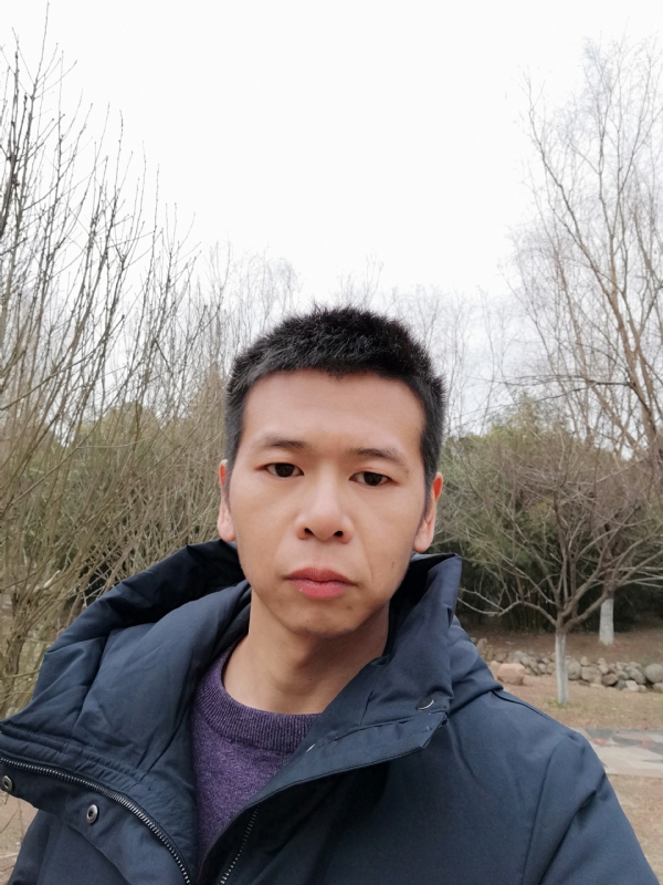 寞峰的第一张照片--宁波相亲服务中心