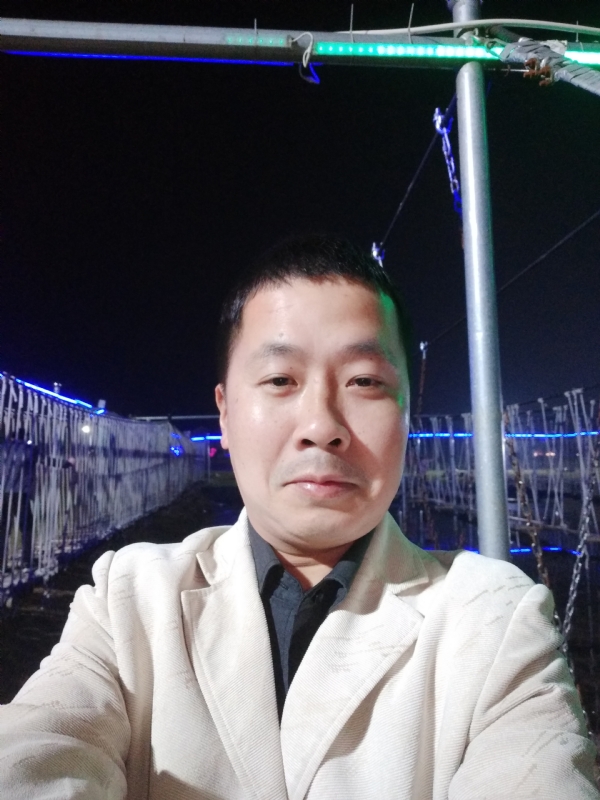 阿峰的第一张照片--宁波相亲服务中心