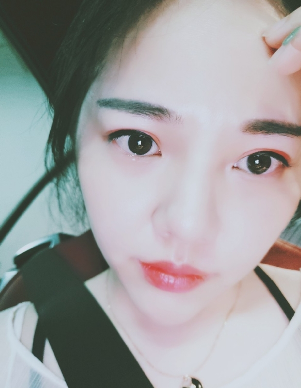 馨馨向荣的第四张照片--宁波相亲服务中心