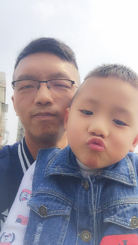 林松的第一张照片--宁波相亲服务中心