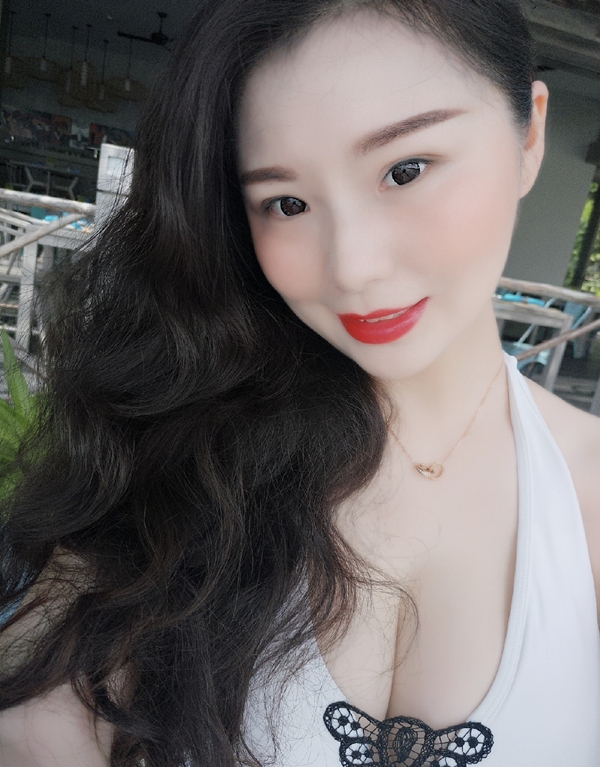 yoyo的第一张照片--宁波相亲服务中心