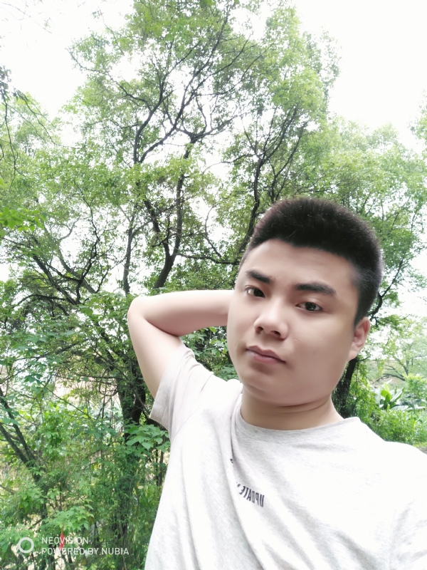 黄帅哥的第一张照片--宁波相亲服务中心