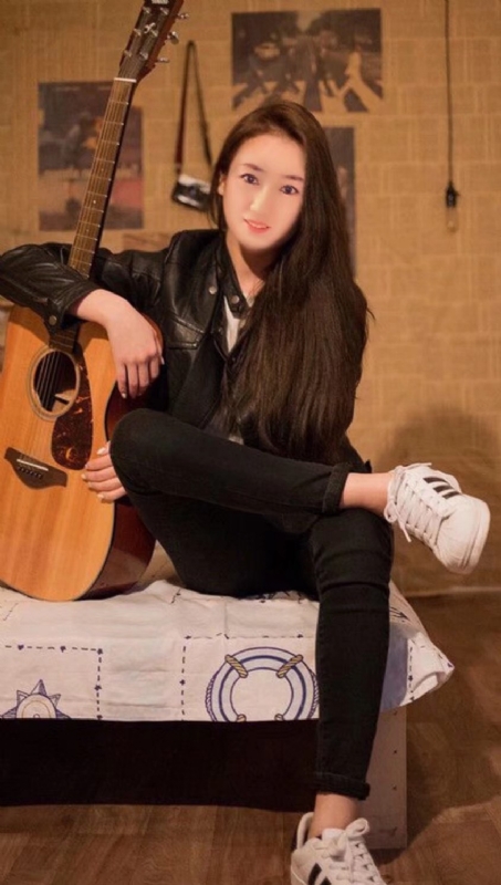 水中月的第一张照片--宁波相亲服务中心