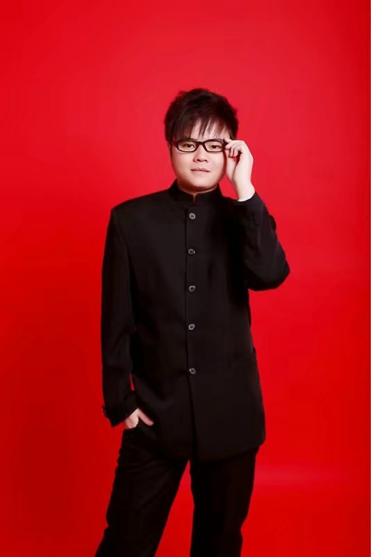 站在远处看童年的第一张照片--宁波相亲服务中心