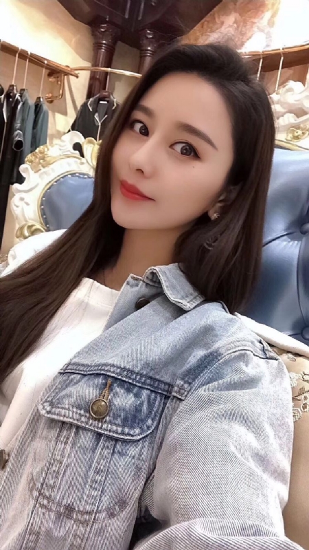 李珊珊的第一张照片--宁波相亲服务中心