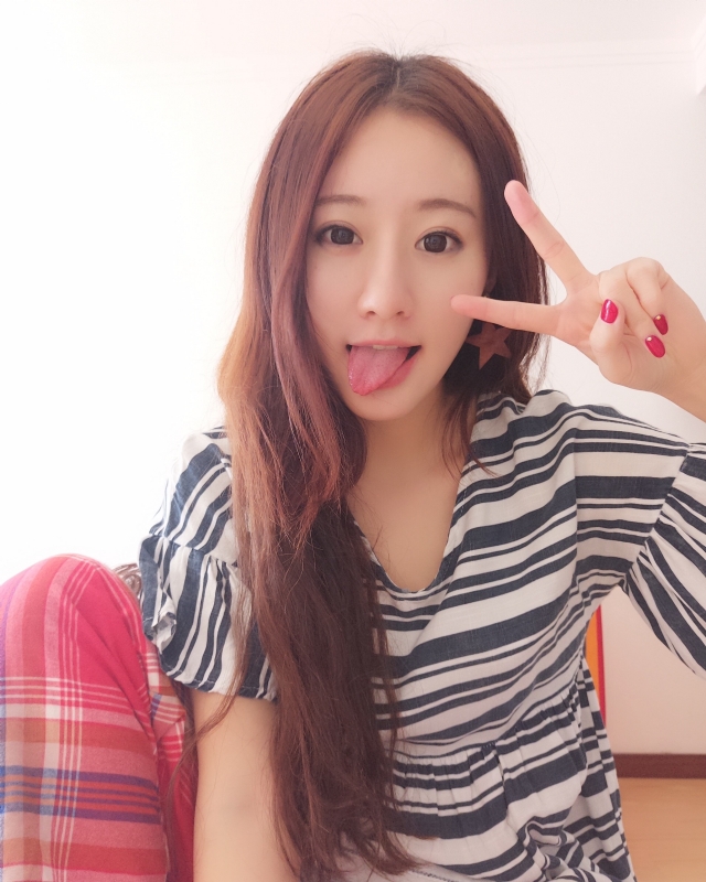 没有故事的女同学的第三张照片--宁波相亲服务中心