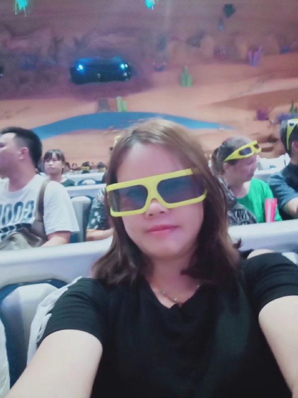 牙彩的第一张照片--宁波相亲服务中心