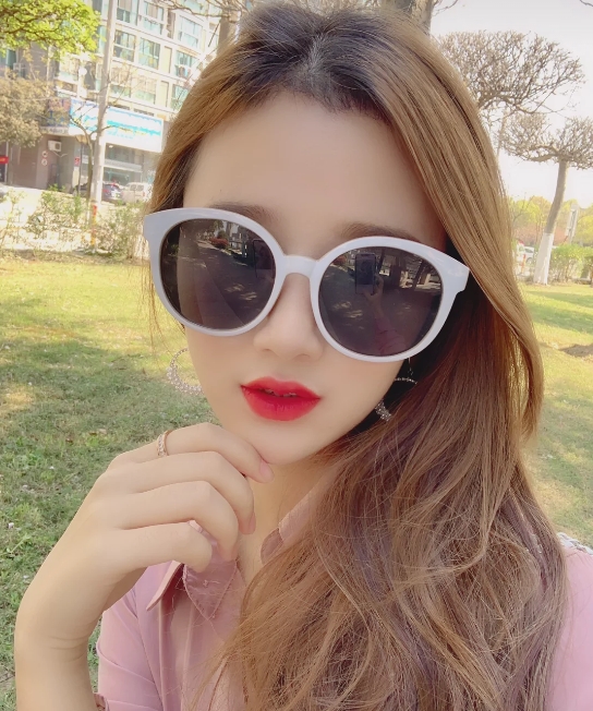 唐小小的第二张照片--宁波相亲服务中心