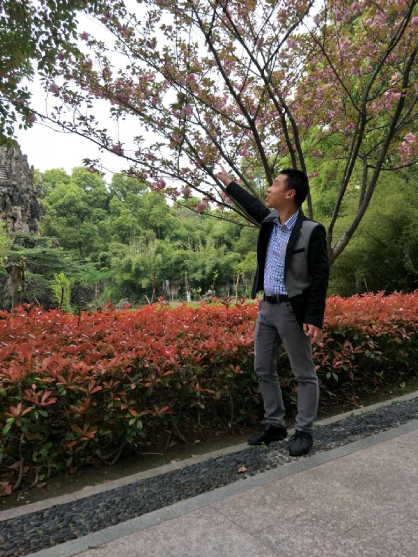 坦诚的第一张照片--宁波相亲服务中心