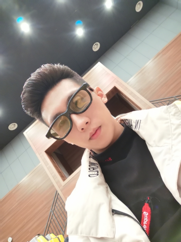 少年已不在年少的第一张照片--宁波相亲服务中心