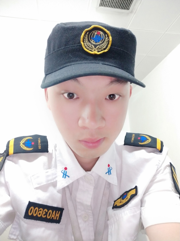 龙龙的第一张照片--宁波相亲服务中心