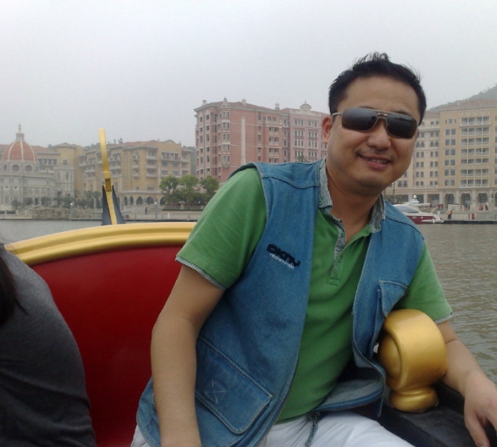 一叶知秋的第二张照片--宁波相亲服务中心