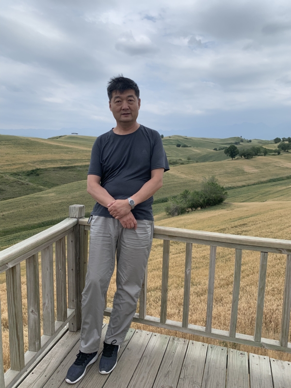 顺其自然的第一张照片--宁波相亲服务中心