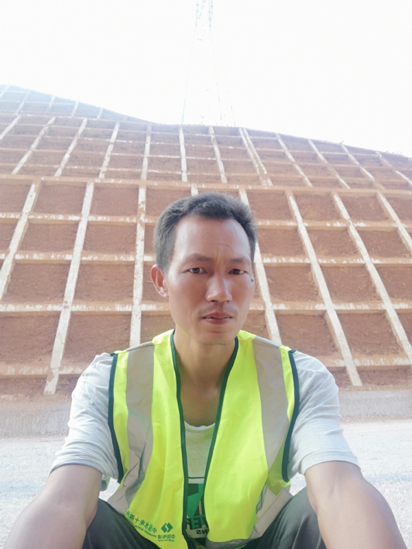 哥们的第一张照片--宁波相亲服务中心