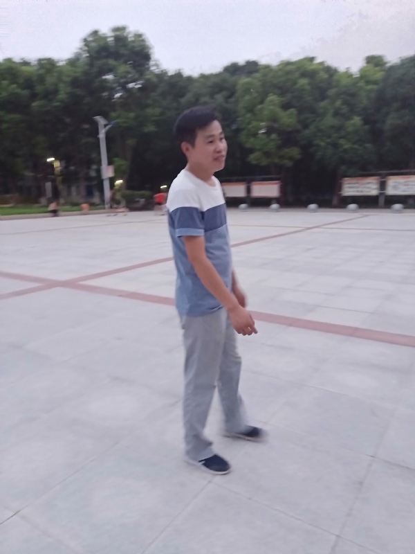 一笑的第一张照片--宁波相亲服务中心