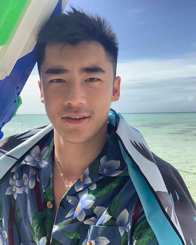 似风沙的第一张照片--宁波相亲服务中心