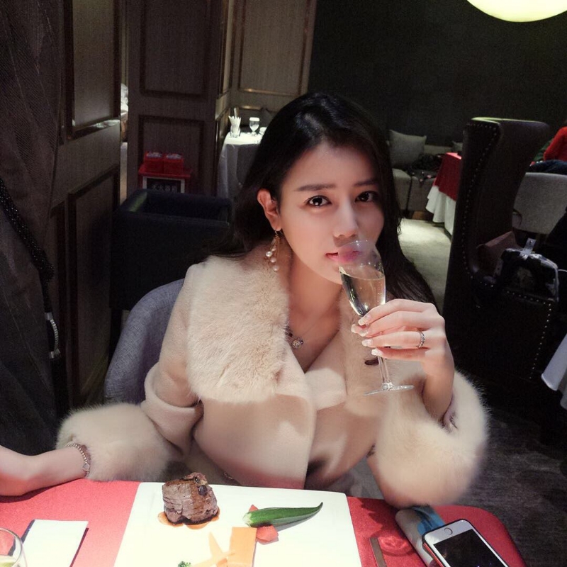 空谷幽兰的第一张照片--宁波相亲服务中心