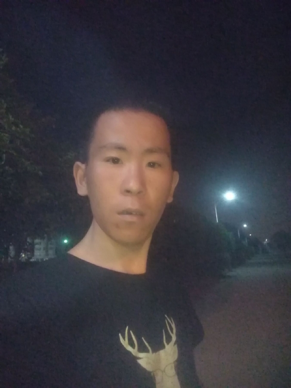 俞凯斌的第一张照片--宁波相亲服务中心