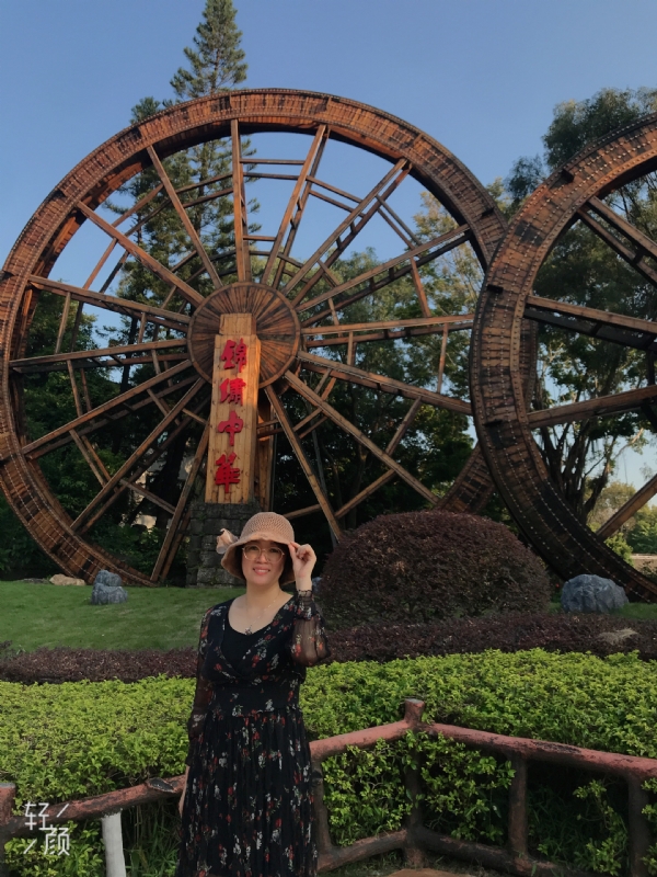 杏娅的第二张照片--宁波相亲服务中心