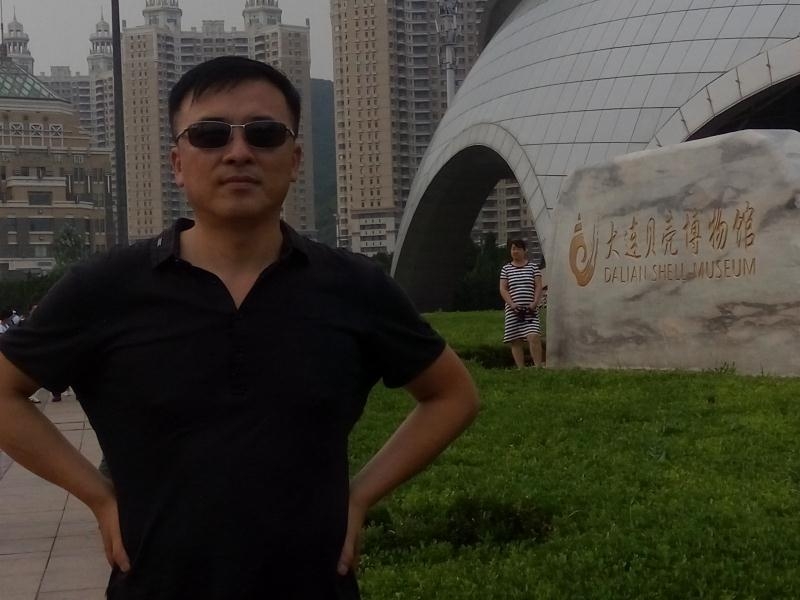 豁达的第一张照片--宁波相亲服务中心