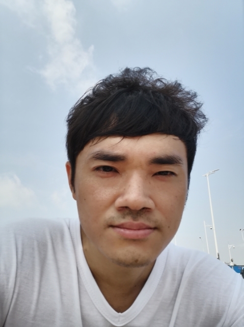 老实人的第一张照片--宁波相亲服务中心