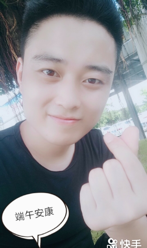 温暖的陈公子的第一张照片--宁波相亲服务中心