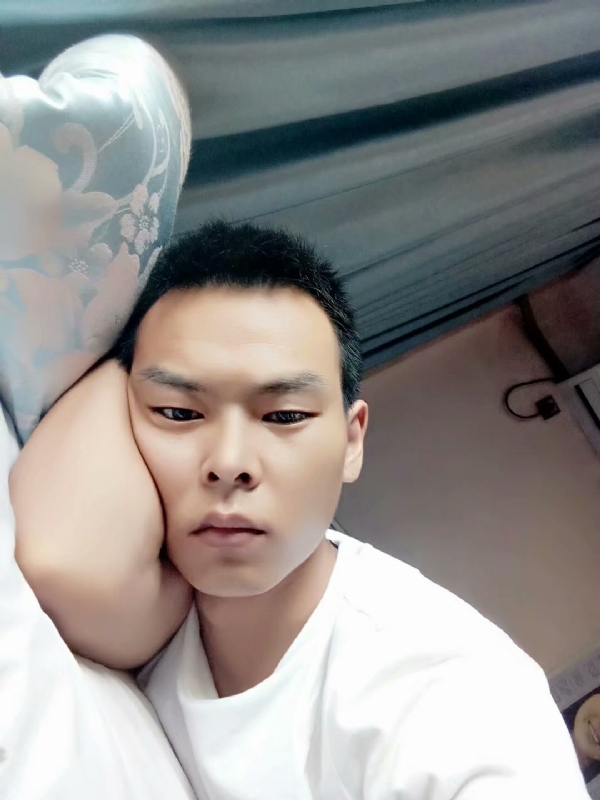 琪子心的第一张照片--宁波相亲服务中心