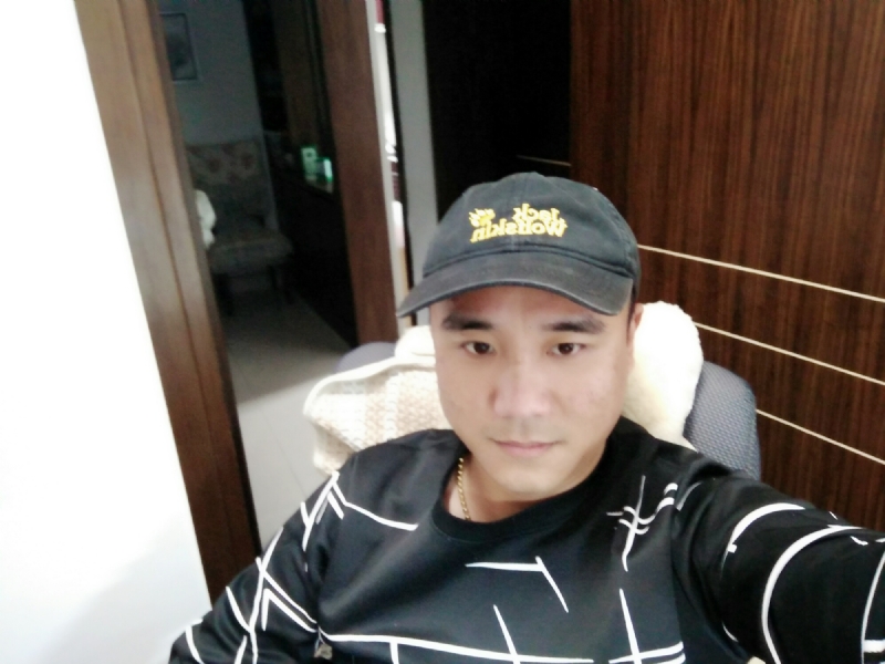 坚持我爱的第一张照片--宁波相亲服务中心