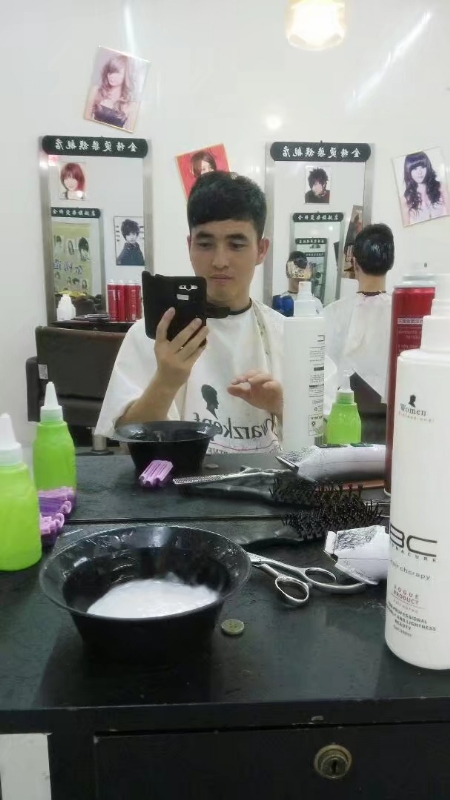 牛郎的第二张照片--宁波相亲服务中心