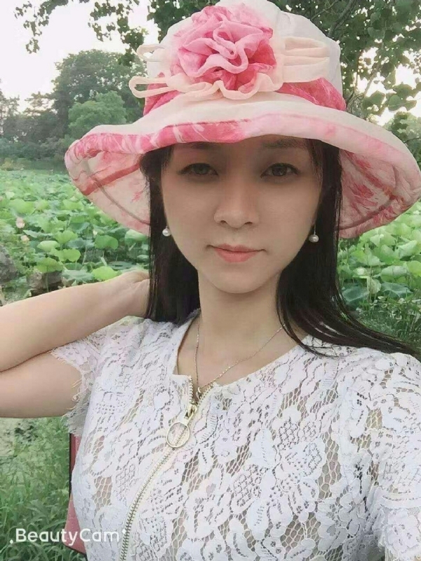 小青菜的第一张照片--宁波相亲服务中心