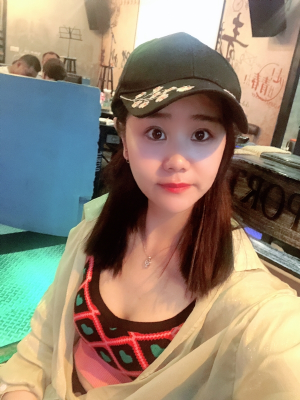 沐秋的第一张照片--宁波相亲服务中心