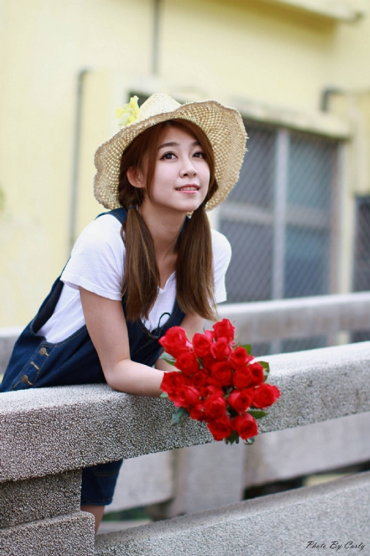 阳光朵朵的第一张照片--宁波相亲服务中心