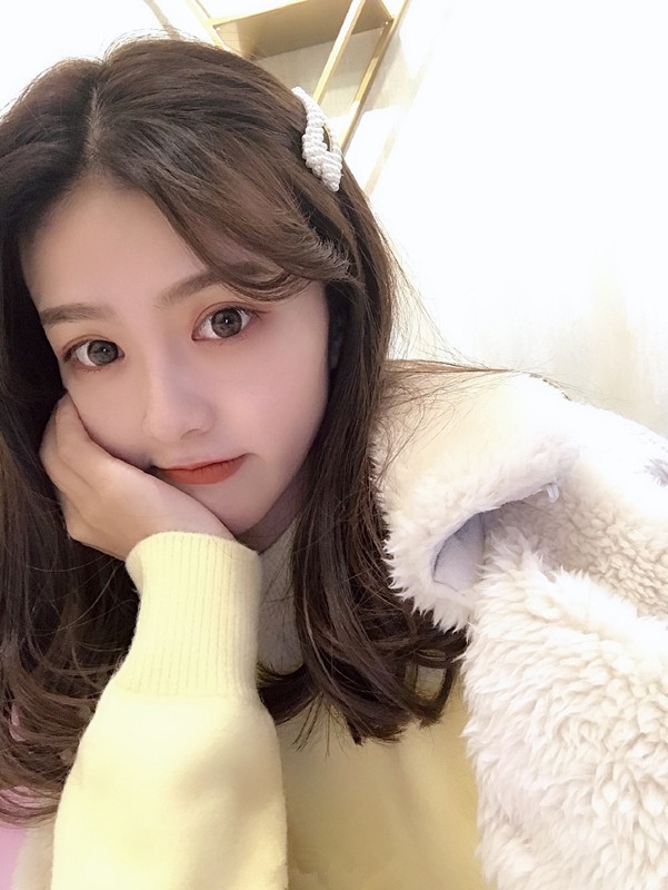 薇薇外送的第一张照片--宁波相亲服务中心