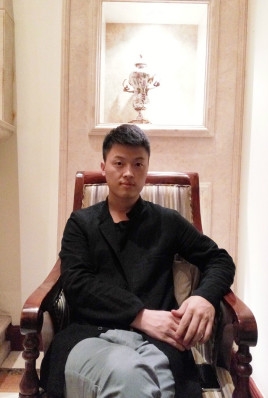 制片人杨亚林的第二张照片--宁波相亲服务中心