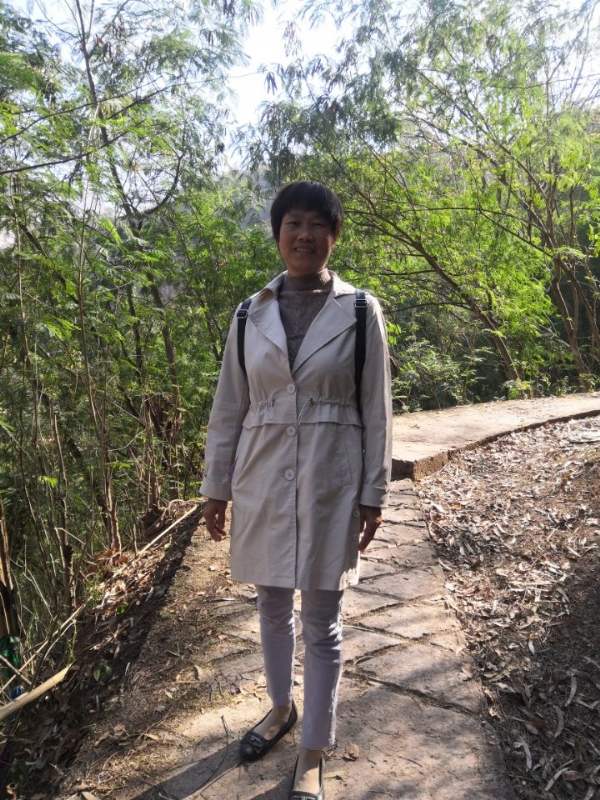 兰草的第一张照片--宁波相亲服务中心