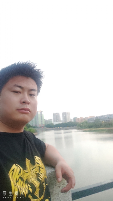 小海的第二张照片--宁波相亲服务中心