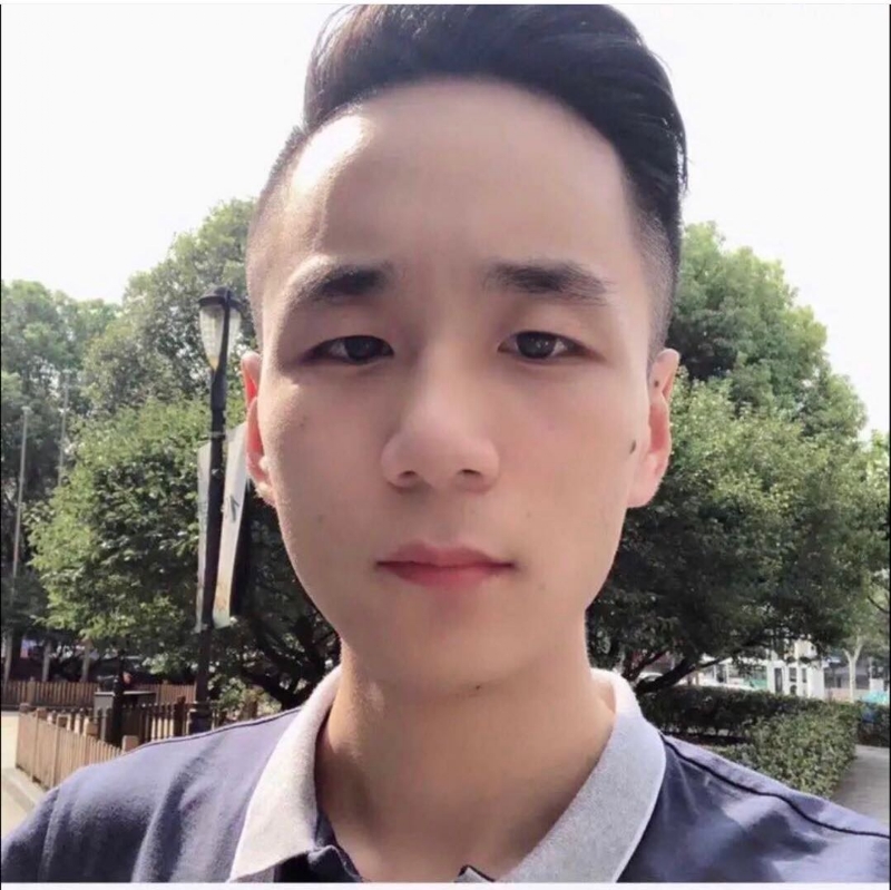 期待八月的雨的第一张照片--宁波相亲服务中心