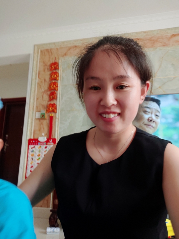 睿智的第一张照片--宁波相亲服务中心