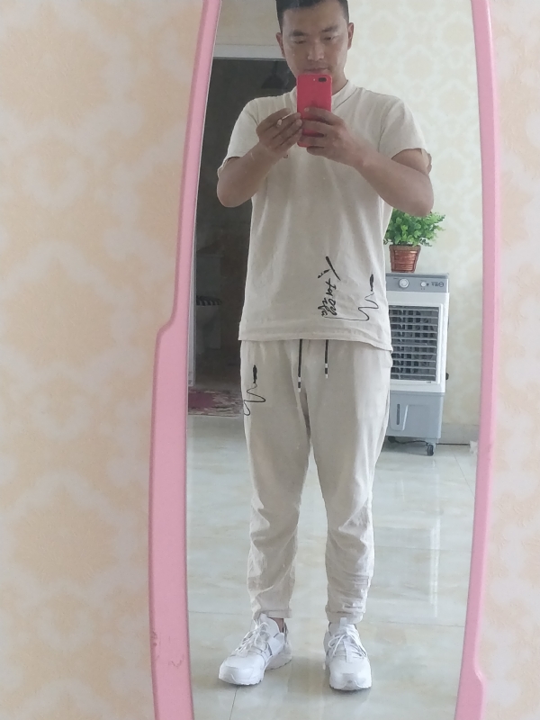 一天一根烟的第二张照片--宁波相亲服务中心