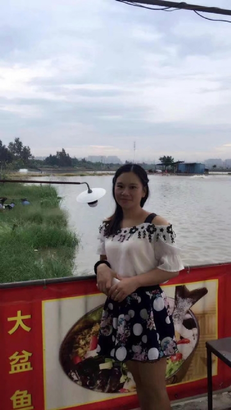 莹莹的第一张照片--宁波相亲服务中心