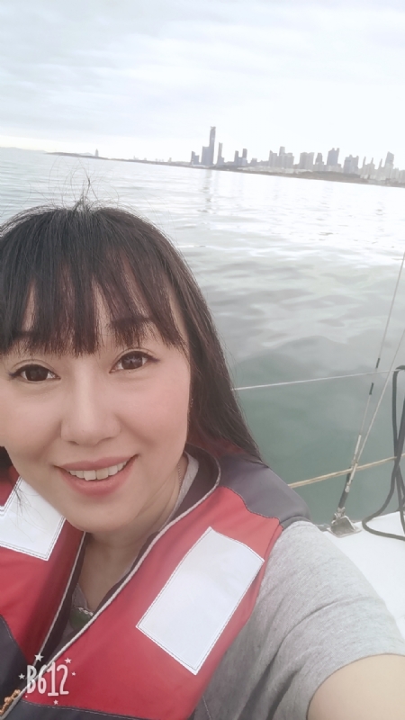 月的第二张照片--宁波相亲服务中心