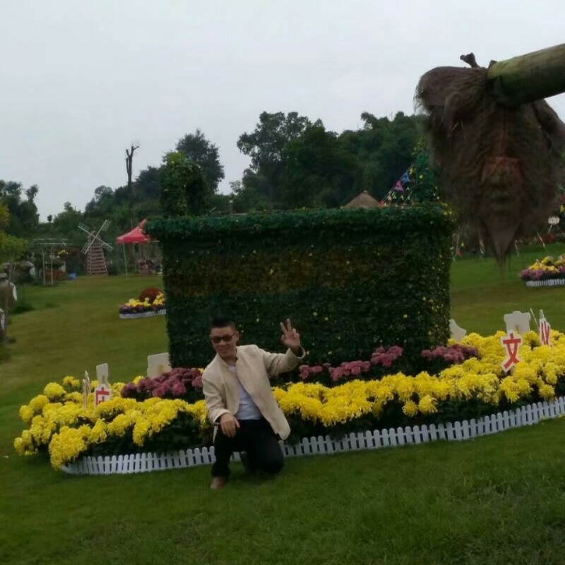 春风里^O^任徜徉的第一张照片--宁波相亲服务中心