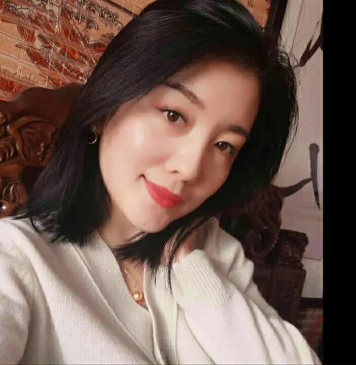 陈旧的第一张照片--宁波相亲服务中心