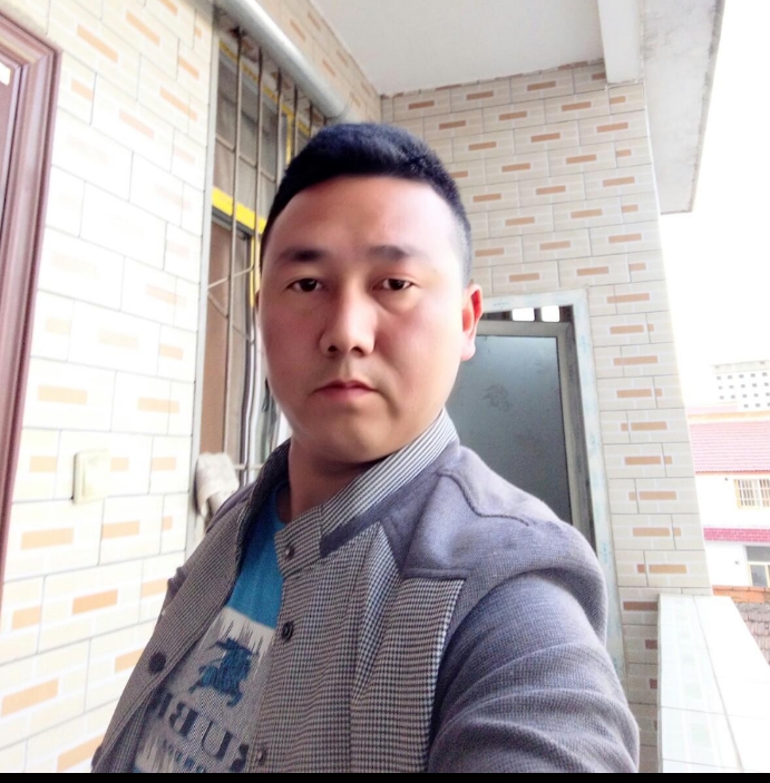 帅帅的大叔的第一张照片--宁波相亲服务中心