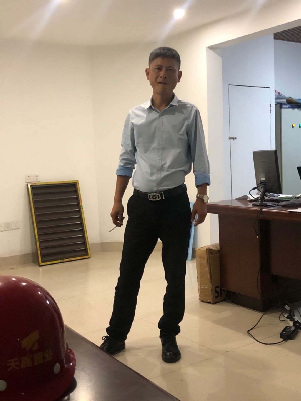 郁闷之中的第一张照片--宁波相亲服务中心